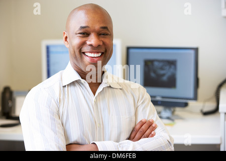 Portrait de femme à l'hôpital de l'obstétricien Banque D'Images