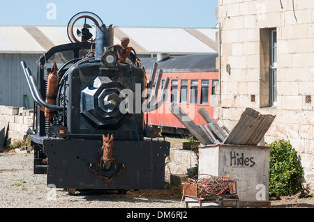 Des sculptures dans le punk à vapeur Steam Punk AC, Humber Street, Oamaru, North Otago, île du Sud, Nouvelle-Zélande. Banque D'Images