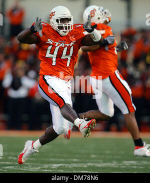 Oct 29, 2005 ; Stillwater, OK, USA ; NCAA Football : OSU's Jamar rançon célèbre son équipe terrain bloqués de l'objectif sur le Texas dans la première moitié samedi à Boone Pickens Stadium. Crédit obligatoire : Photo par Bahram Mark Sobhani/San Antonio Express-News/ZUMA Press. (©) Copyright 2005 par San Antonio Express-News Banque D'Images