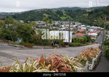 La rue la plus raide du monde, Baldwin Street, Dunedin, Otago, île du Sud, Nouvelle-Zélande. Banque D'Images