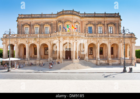 Vue de la ville de Noto en Sicile, l'heure de la sieste Banque D'Images