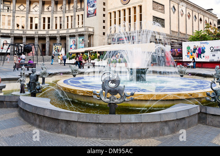 Place Charles Aznavour à Abovyan Str à Erevan Banque D'Images