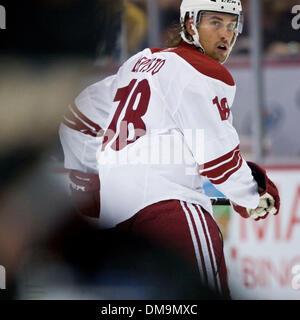 Sep 16, 2009 - Anaheim, Californie, États-Unis - le défenseur des Coyotes de Phoenix à Anaheim Ducks SAMI LEPISTO, pré-saison de hockey. (Crédit : © Mark Avery/ZUMA Press) Banque D'Images