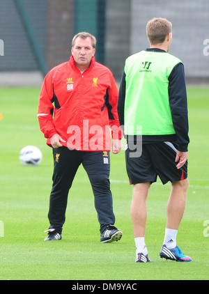 Brendan Rodgers et Steven Gerrard Liverpool FC l'avant train de weekend d'ouverture de la nouvelle saison de la Barclays Premier League Liverpool Banque D'Images