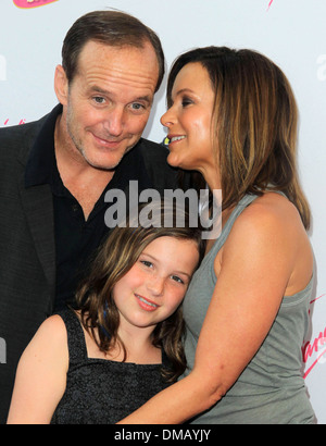 Clark Gregg Jennifer Gray Stella Gregg 25e anniversaire de Lionsgate's 'Dirty Dancing' au Grauman's Chinese Theatre Hollywood Banque D'Images