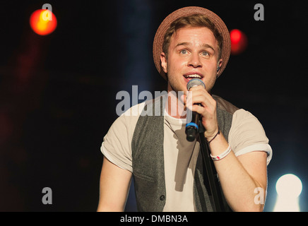 Olly murs s'effectue à vivre dans le cadre de l'Hippodrome de Kempton Kempton Live 2012 Surrey England - 17.08.12 Banque D'Images