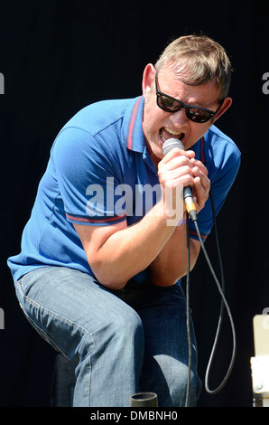 Inspiral Carpets V Festival 2012 tenue à Hylands Park - Performances - un jour l'Angleterre Essex - 18.08.12 Banque D'Images