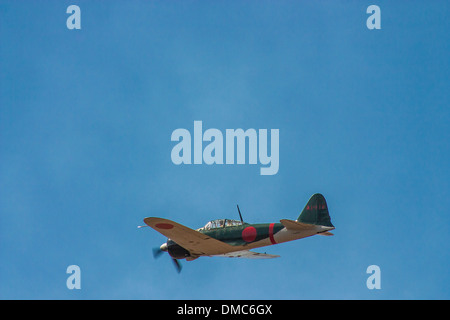 Mitsubishi a6m faire le survol à l'envolées Camarillo de Camarillo en Californie Air Show Banque D'Images