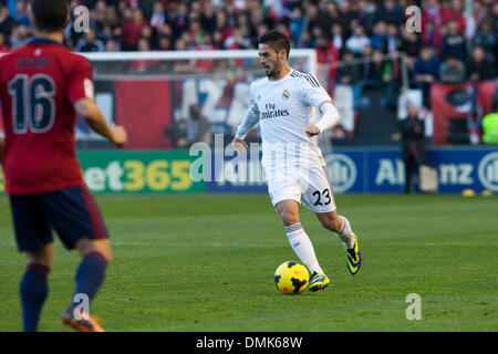 Pamplona, Espagne. 14 décembre 2013. La Liga Osasuna football contre le Real Madrid. Citp, le milieu de terrain du Real Madrid, au cours du jeu entre Osasuna et Real Madrid à partir de l'Estadio de El Sadar. Credit : Action Plus Sport Images/Alamy Live News Banque D'Images