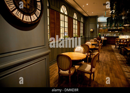 Le restaurant de style Western chic est décoré Banque D'Images