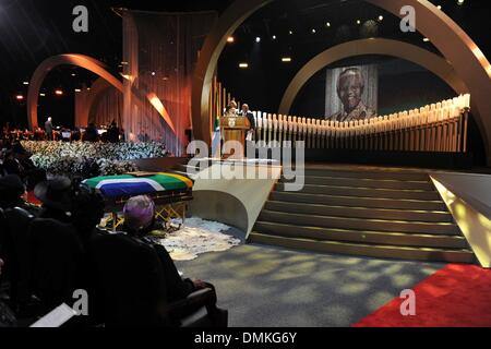 Qunu, Afrique du Sud. Le 15 décembre 2013. Funérailles d'état de Madiba le 15 décembre 2013 à Qunu, Afrique du Sud. Nelson Mandela est décédé dans la soirée du 5 décembre 2013 à son domicile. Il est inhumé au sa ferme à Qunu lors des funérailles d'État. (Photo par Gallo Images / Photos / Felix24 Dlangamandla) Credit : Gallo images/Alamy Live News Banque D'Images