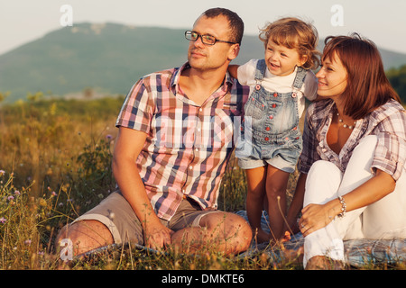 Happy Family having fun outdoors and smiling Banque D'Images