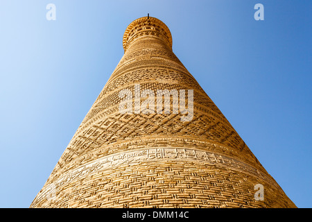 Minaret Kalon, mosquée Kalon, également connu sous le nom de mosquée Kalyan, Poi Kalon, Boukhara, Ouzbékistan Banque D'Images