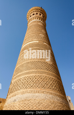 Minaret Kalon, mosquée Kalon, également connu sous le nom de mosquée Kalyan, Poi Kalon, Boukhara, Ouzbékistan Banque D'Images