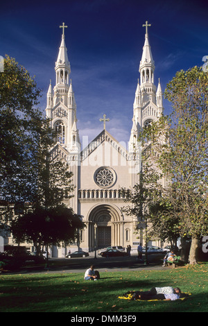 Sts. Peter & Paul's Church, Washington Square, North Beach, San Francisco, Californie Banque D'Images