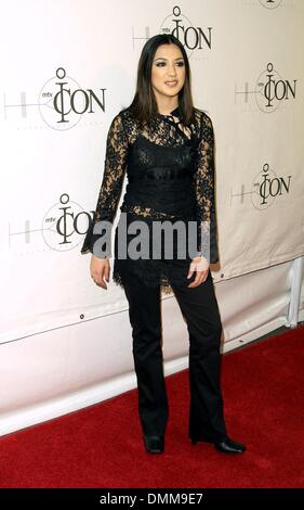 Avril 16, 2002 - Los Angeles, Californie, USA - MICHELLE BRANCH..MTV ICON.REND HOMMAGE À AEROSMITH.SONY STUDIOS CULVER, Los Angeles, CA.14 avril 2002. NINA PROMMER/ 2002 K24654NP.(Image Crédit : © Globe Photos/ZUMAPRESS.com) Banque D'Images
