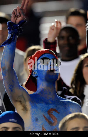 10 Octobre 2009 : Conference USA foe l'East Carolina Pirates tomber 28-21 à la SMU Mustangs. Mustang fans célèbrent leur plomb 28-21. (Crédit Image : © Global/ZUMApress.com) Southcreek Banque D'Images