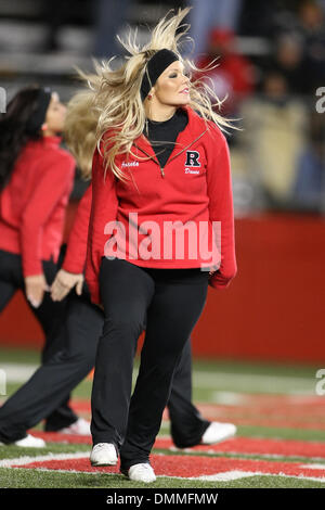 16 octobre 2009, Piscataway, New Jersey : un membre de l'équipe de Rutgers Scarlet Knights dance en action de jeu au cours de la première moitié de jouer de la NCAA football match entre les Pittsburgh Panthers et le Rutgers Scarlet Knights a joué à la Rutgers Stadium à Piscataway, New Jersey. (Crédit Image : © Global/ZUMApress.com) Southcreek Banque D'Images