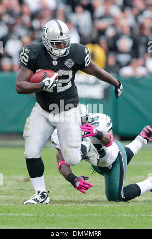 18 Octobre 2009 : des Raiders d'Oakland Russell Gray (22) au cours d'action de jeu le dimanche à l'Oakland Coliseum à Oakland, Californie l'Oakland Raiders défait les Philadelphia Eagles 13-9. Crédit obligatoire - Konstandinos Goumenidis / Southcreek Global Media. (Crédit Image : © Global/ZUMApress.com) Southcreek Banque D'Images