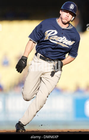 06 Septembre 2009 : action de jeu entre les Padres de San Diego et à Los Angeles au Dodger Stadium. Le deuxième but des Padres David Eckstein tours deuxième base pendant la première manche. (Crédit Image : © Global/ZUMApress.com) Southcreek Banque D'Images