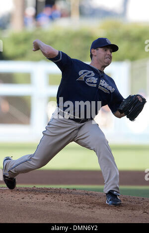 06 Septembre 2009 : action de jeu entre les Padres de San Diego et à Los Angeles au Dodger Stadium. Le lanceur partant des Padres Tim Stauffer fait un pas lors de la deuxième manche. (Crédit Image : © Global/ZUMApress.com) Southcreek Banque D'Images