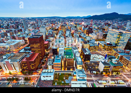 Sapporo, Japon paysage urbain au quartier central. Banque D'Images