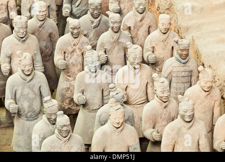 Chiffres de l'armée de guerriers en terre cuite Pit Numéro 1, Xi'an, province du Shaanxi, Chine, République populaire de Chine, l'Asie Banque D'Images