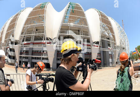 Porto Alegre, Brésil. Le 15 décembre, 2013. Visite de journalistes le stade Beira Rio "Stadium" à Porto Alegre, Brésil, le 15 décembre 2013. Photo : Marcus Brandt/dpa/Alamy Live News Banque D'Images