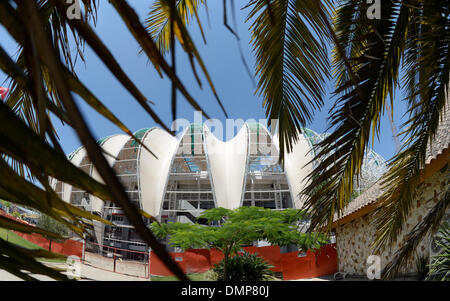 Porto Alegre, Brésil. Le 15 décembre, 2013. Vue sur le stade "Stade Beira Rio' à Porto Alegre, Brésil, le 15 décembre 2013. Photo : Marcus Brandt/dpa/Alamy Live News Banque D'Images
