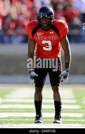 Texas Tech DB Jamar Wall gagne 5 attaque comme le Kansas Jayhawks get rocked par la Texas Tech Red Raiders, de baie 42-21. (Crédit Image : © Steven Leija/global/ZUMApress.com) Southcreek Banque D'Images