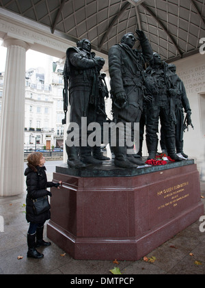 War Memorial pour le Bomber Command à Londres Banque D'Images