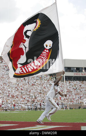 26 septembre 2009 - Tallahassee, Floride, États-Unis - 26 septembre 2009 : Célébrations de toucher au troisième trimestre. L'Université de Floride du Sud Bulls a gagné 17-7 dans ce match à midi Doak S. Campbell Stadium à Tallahassee, FL. (Crédit Image : © Global/ZUMApress.com) Southcreek Banque D'Images
