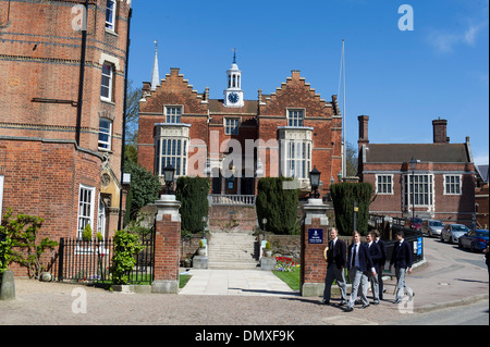 Harrow : un très British School filmée pour SKY 1 Banque D'Images
