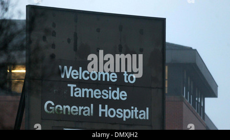 Vue générale de l'Hôpital général Tameside en Ashton-Under-Lyne, Lancashire. Banque D'Images