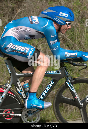 Feb 22, 2006 ; San Jose, CA, USA ; George HINCAPIE en route pour perdre le maillot de leader lors de l'étape 3 de l'édition 2006 du Tour de Californie cycliste crédit obligatoire : Photo par Beth Schneide/ZUMA Press. (©) Copyright 2006 par Beth Schneider Banque D'Images