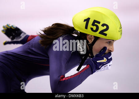 Feb 25, 2006 ; Turin, Piémont, Italie, Torino 2006 JEUX OLYMPIQUES D'HIVER : KIMBERLY DERRICK de la United States en concurrence dans le 1000m finale courte piste à Turin, Italie à la XX Jeux Olympiques d'hiver, le samedi, 25 février 2006. Crédit obligatoire : Photo par K.C. Alfred/SDU-T/ZUMA Press. (©) Copyright 2006 by SDU-T Banque D'Images