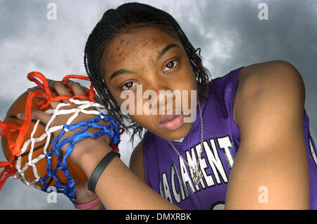 Mar 30, 2006 ; Los Angeles, CA, USA ; Basket-ball 'VICKI' BAUGH de Sacramento High School. Crédit obligatoire : Photo par Hector Amezcua/Sacramento Bee/ZUMA Press. (©) Copyright 2006 par Sacramento Bee Banque D'Images