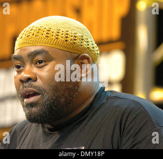 Jun 08, 2006 ; Atlantic City, NJ, USA ; Bernard Hopkins' head trainer NAZIM RICHARDSON à la dernière conférence de presse pour le Bernard Hopkins contre Antonio Tarver match de boxe pour le light Heavyweight Championship qui se tiendra à l'hôtel Borgata à Atlantic City, New Jersey. Hopkins tente de faire l'histoire de la boxe en devançant deux classes de poids pour lutter contre la lumière comme un poids lourd. Vazquez Banque D'Images