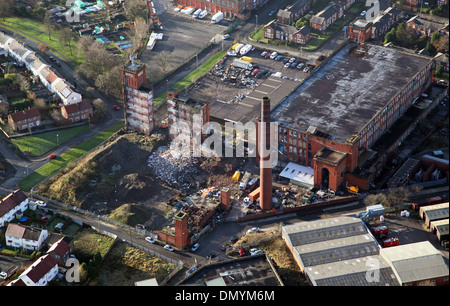 Vue aérienne d'un vieux moulin en démolition d'usine Banque D'Images