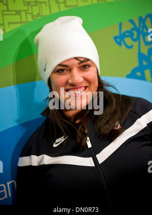 23 févr. 2010 - Vancouver, Colombie-Britannique, Canada - Team USA snowboarder Michelle Gorgone après une conférence de presse au sujet de sa qualification pour l'équipe de snowboard durant les Jeux Olympiques d'hiver de 2010. (Crédit Image : © Patrick T Fallon/ZUMA Press) Banque D'Images