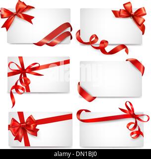 Ensemble de notes carte cadeau rouge avec rubans avec arcs Vector Illustration de Vecteur