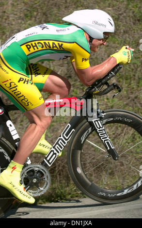 Feb 22, 2006 ; San Jose, CA, USA ; Floyd Landis en route pour gagner l'étape 3 de l'édition 2006 du Tour de Californie cycliste crédit obligatoire : Photo par Beth Schneide/ZUMA Press. (©) Copyright 2006 par Beth Schneider Banque D'Images