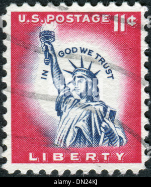 USA - circa 1961 : un timbre-poste imprimé aux Etats-Unis, montre l'un des symboles d'Amérique, de la Statue de la liberté, vers 1961 Banque D'Images