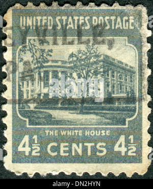 USA - VERS 1938 : timbre-poste imprimé aux Etats-Unis, montre une Maison Blanche, Washington, DC, vers 1938 Banque D'Images