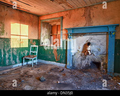 Intérieur de abandonné Croft House, North Uist, Scotland Banque D'Images