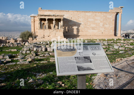 Grèce, Athènes, acropole. Erectheum, portique de cariatides. Banque D'Images