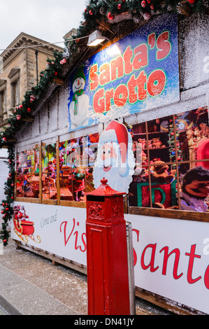 L'extérieur de Santa's Grotto Banque D'Images