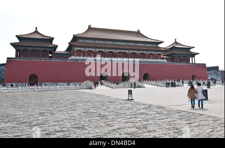 Porte du méridien (Wumen) dans la Cité Interdite, Pékin, Chine Banque D'Images