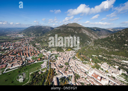 Ville historique et du centre-ville de Gubbio, Province de Pérouse, Ombrie, Italie Banque D'Images