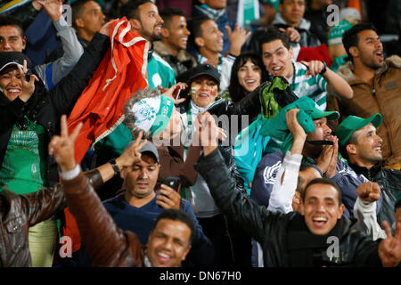 Marrakech , Maroc. Dec 18, 2013. Le Raja Casablanca célébration au cours de la Fifa Club World Cup Semi finale entre le Raja Casablanca et de l'Atlético Mineiro du stade de Marrakech. Credit : Action Plus Sport/Alamy Live News Banque D'Images